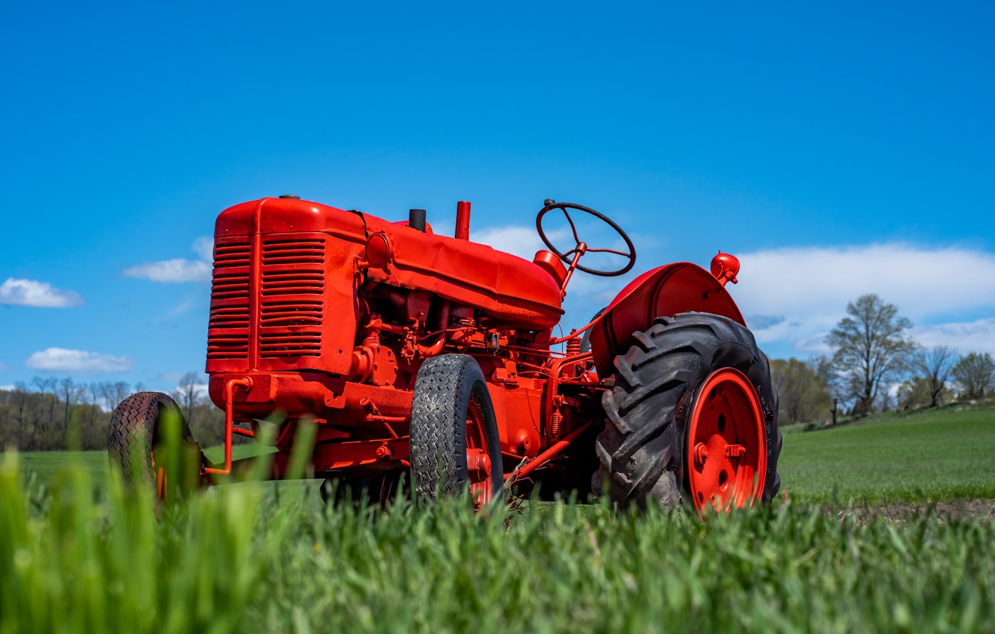 Agricultural tractor